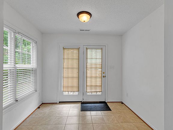 5th image of 305 Foster Creek Rd