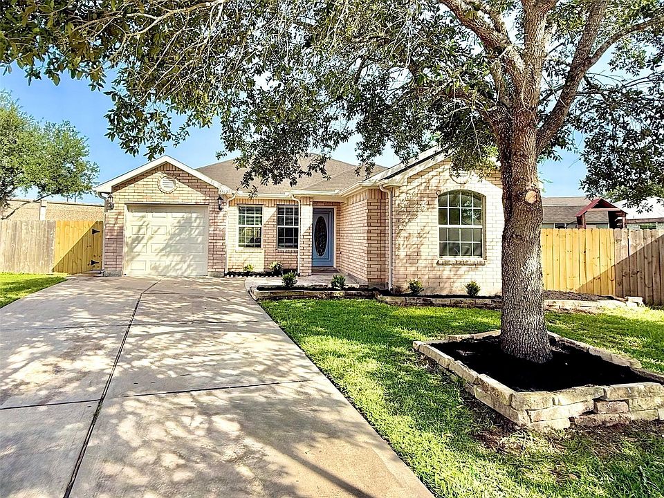 1st image of 5519 Rio Sabinas St