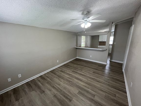 2nd image of 2102 Dollye Dr