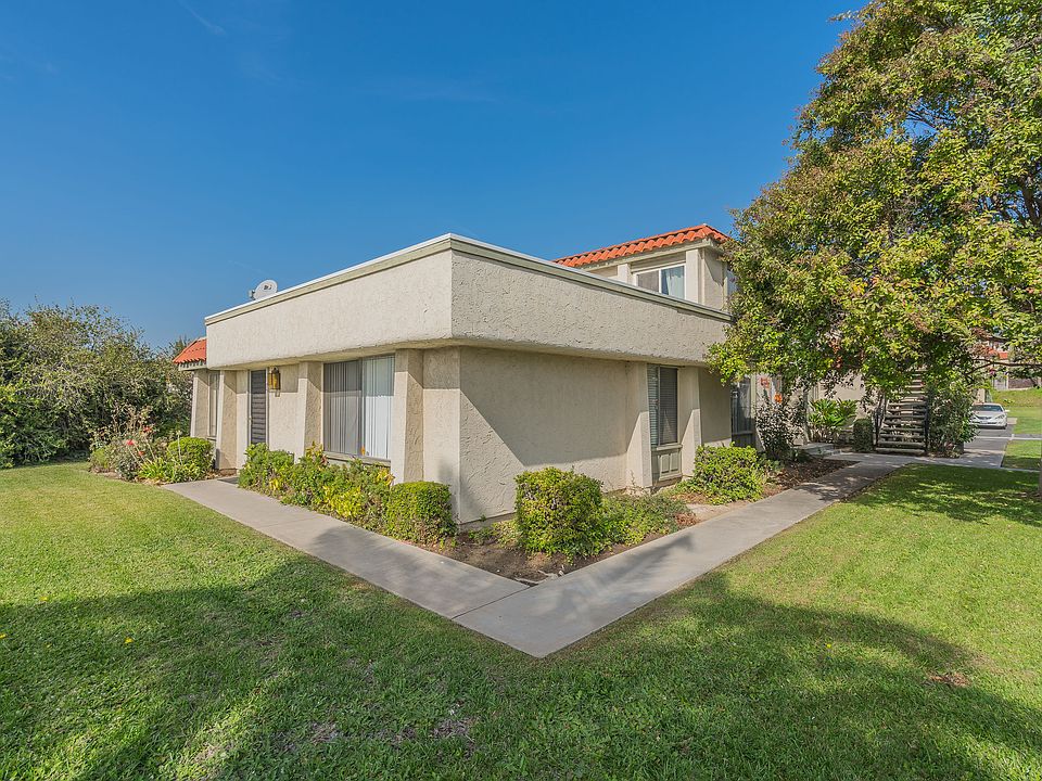 1st image of 1001 Portola Dr
