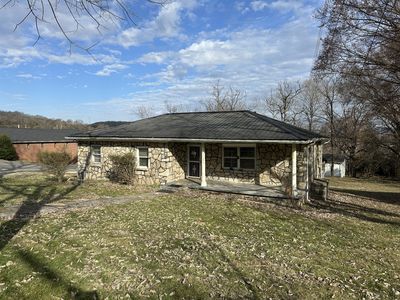 312A W Main St, Hartsville, TN, 37074