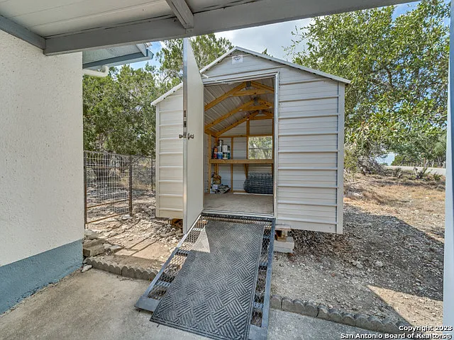 1351 Spitz Kegel View Dr — Photo 21