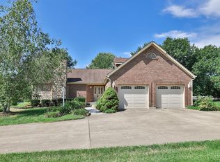 1688 Clough Pike, Batavia, OH 45103