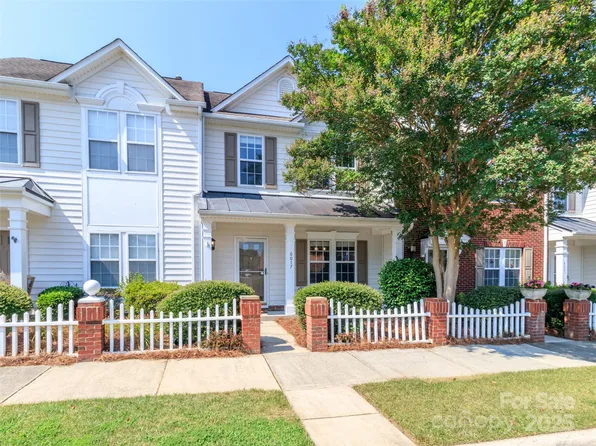 6017 Creft Cir, Indian Trail, NC 28079