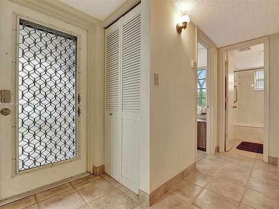 4th image of 9520 Seagrape Dr APT 101