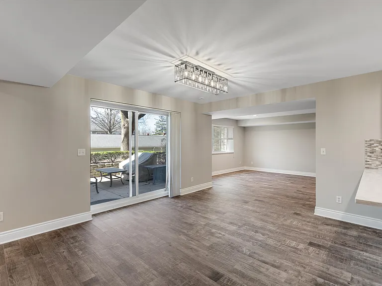 1113 N Old Woodward Ave #78 — Photo 17