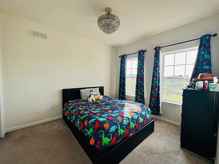 2816 Mondrian Ln — Photo 23