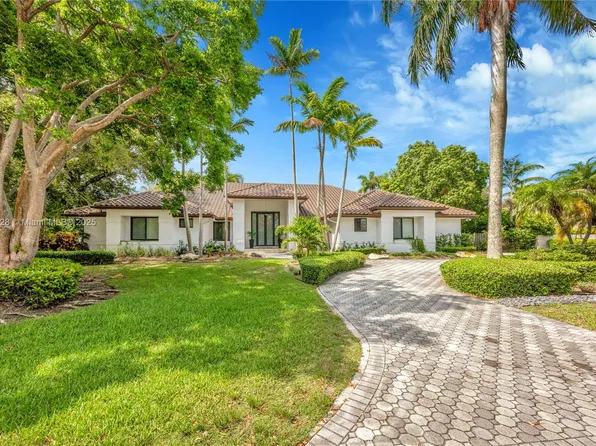 6730 SW 141st St, Palmetto Bay, FL 33158