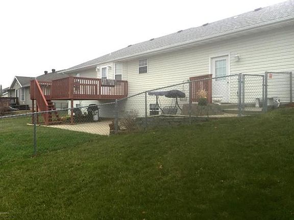 3rd image of 3903 Scarborough Way