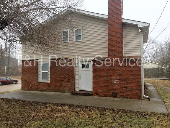 3rd image of 850 Bethel Ave