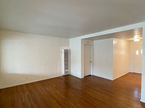 4th image of 11111 Pickford Way