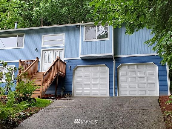 2nd image of 435 W Alder Dr