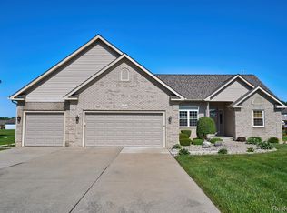 1056 Tahoe Trl, Flint, MI 48532