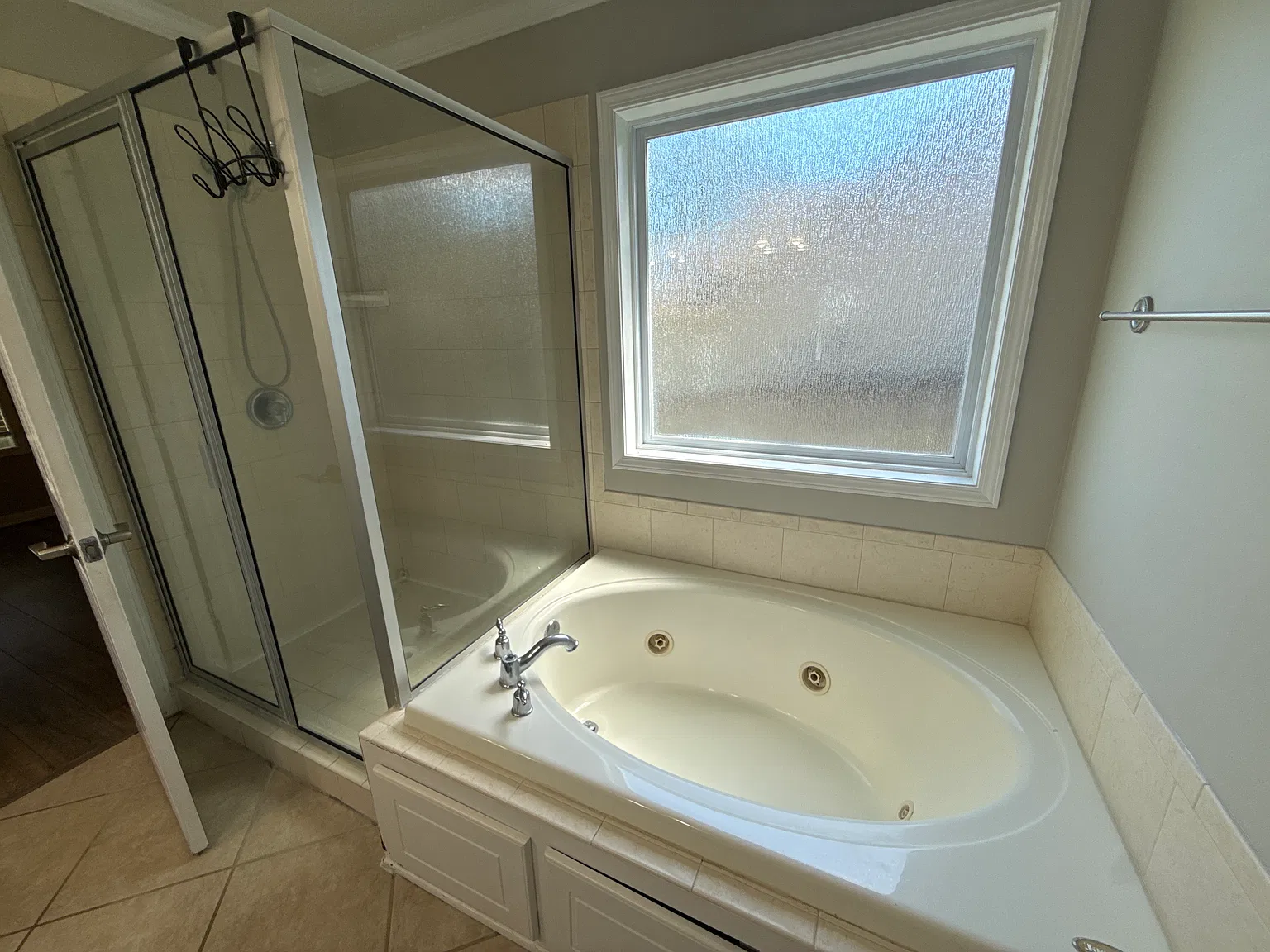 3 bed, 1842 sqft, $1,675 — Photo 4