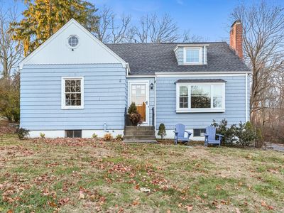 160 Grandview Rd, Fairfield, CT, 06825