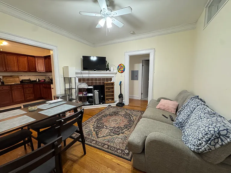 21 Park Vale Ave #11T — Photo 31
