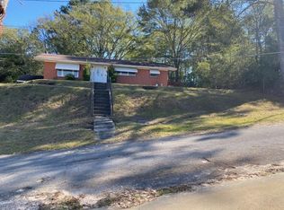 100 Byrd St, Newton, MS 39345