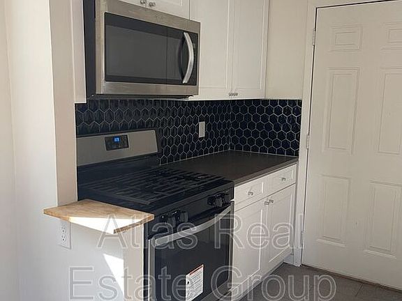 2nd image of 3495 W Warren Ave