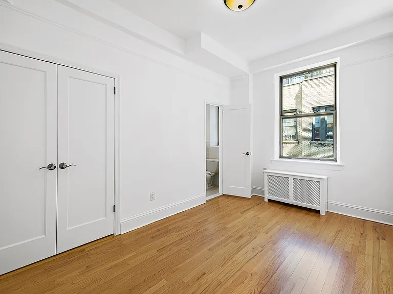 562 W End Ave #12E — Photo 6