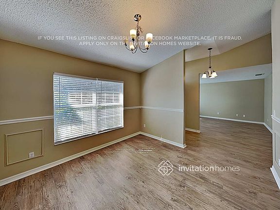 5th image of 1911 Summit Oaks Cir