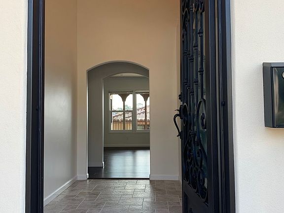 2nd image of 4740 Hillcrest Ave #A