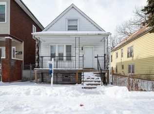 8616 S Marquette Ave, Chicago, IL 60617
