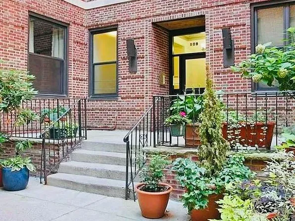 109 Seaman Ave APT 2G, New York, NY 10034