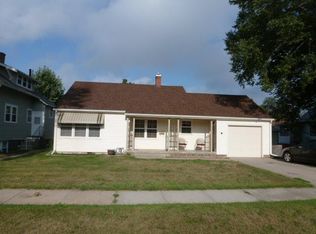802 S 6th St, Norfolk, NE 68701
