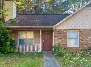 4948 Farmstead Ct NE, Woodstock, GA 30188