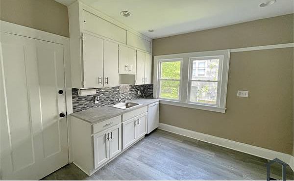 1st image of 1666 Glenmont Rd Floor 1