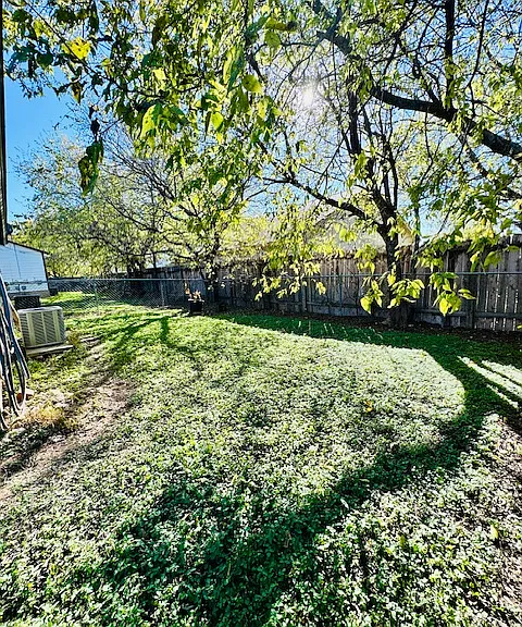 2130 Andover Dr — Photo 13