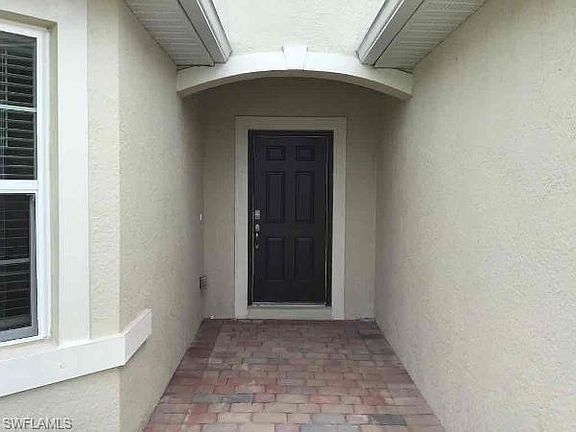 3rd image of 2815 SW 7th Pl