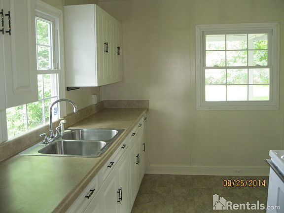 4th image of 2121 Bashford Manor Ln