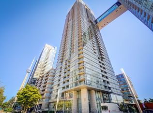 15 Iceboat Ter UNIT 1706, Toronto, ON M5V 4A5