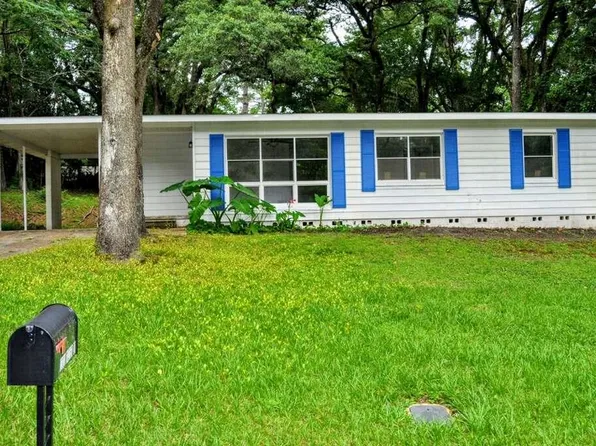 2301 Dozier Dr, Tallahassee, FL 32301