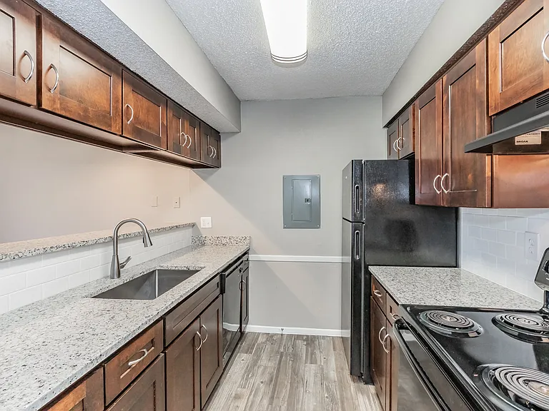 Station 121 at Town Center Apartments — Photo 72