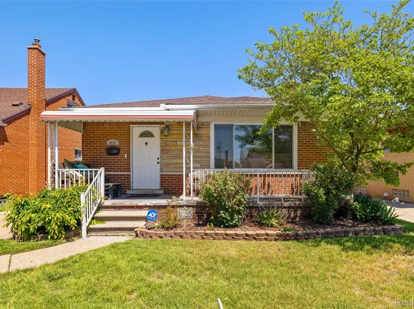 8131 Marian St, Warren, MI 48093