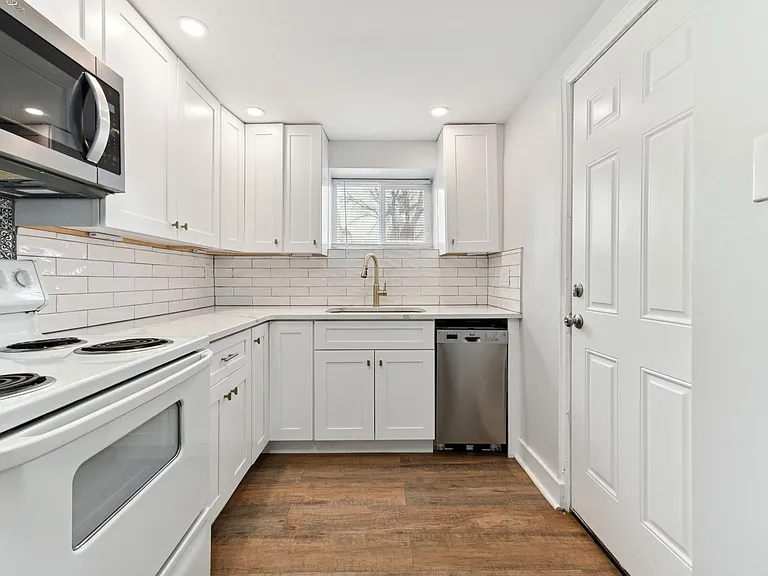 1520 Oneida St #B — Photo 7