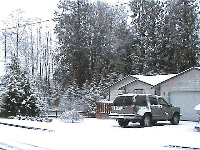 2nd image of 5123 73rd Dr NE