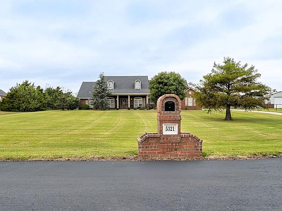 2nd image of 5321 Castleridge Dr