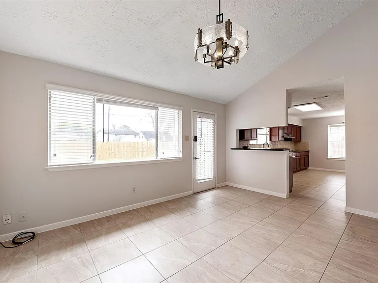 16419 Lost Quail Dr — Photo 11