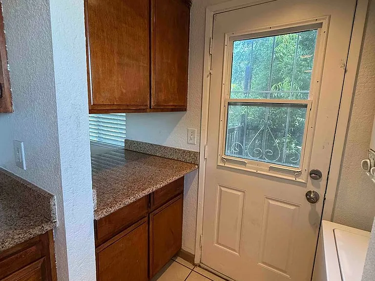 5609 Odea Dr #C — Photo 19