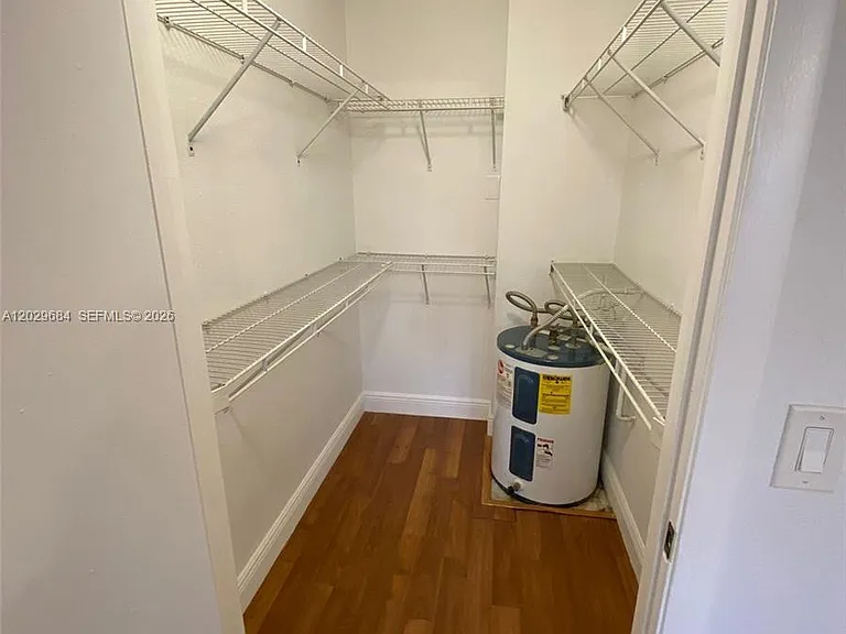 8323 Lake Dr #302 — Photo 8