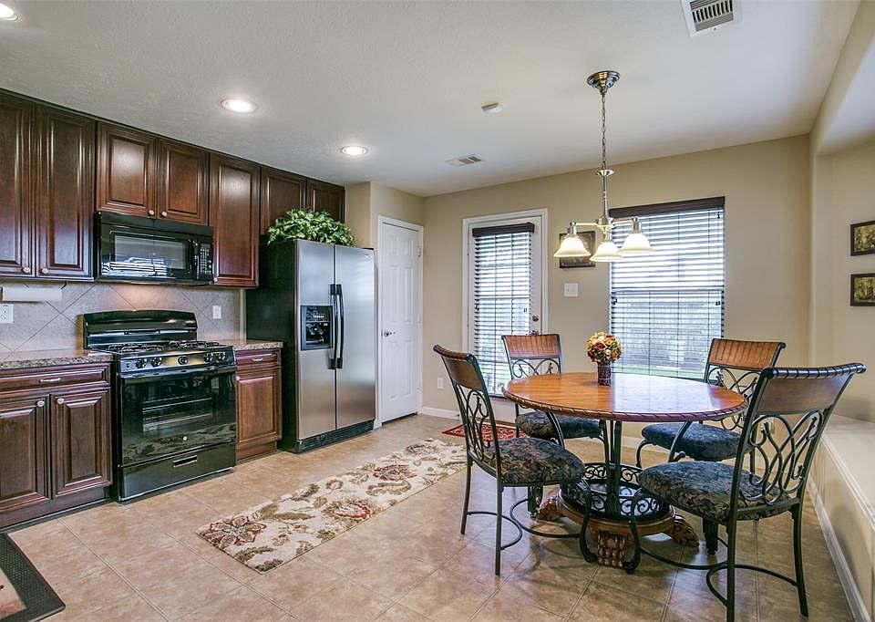 1st image of 18215 Foley Park Ct