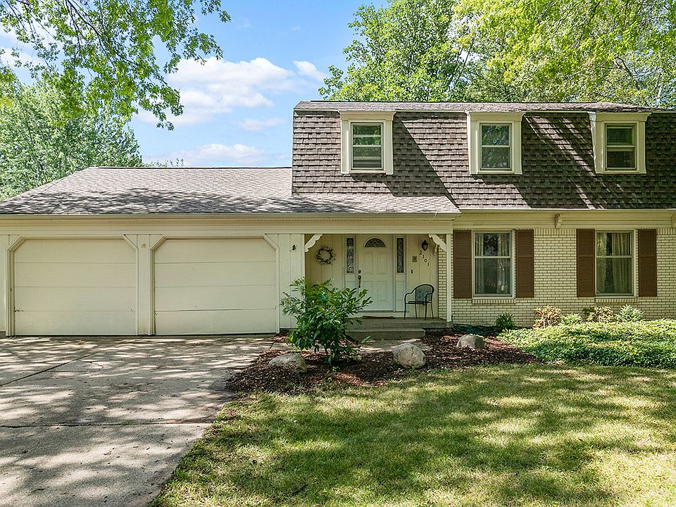 1st image of 2101 Britton Ct SE