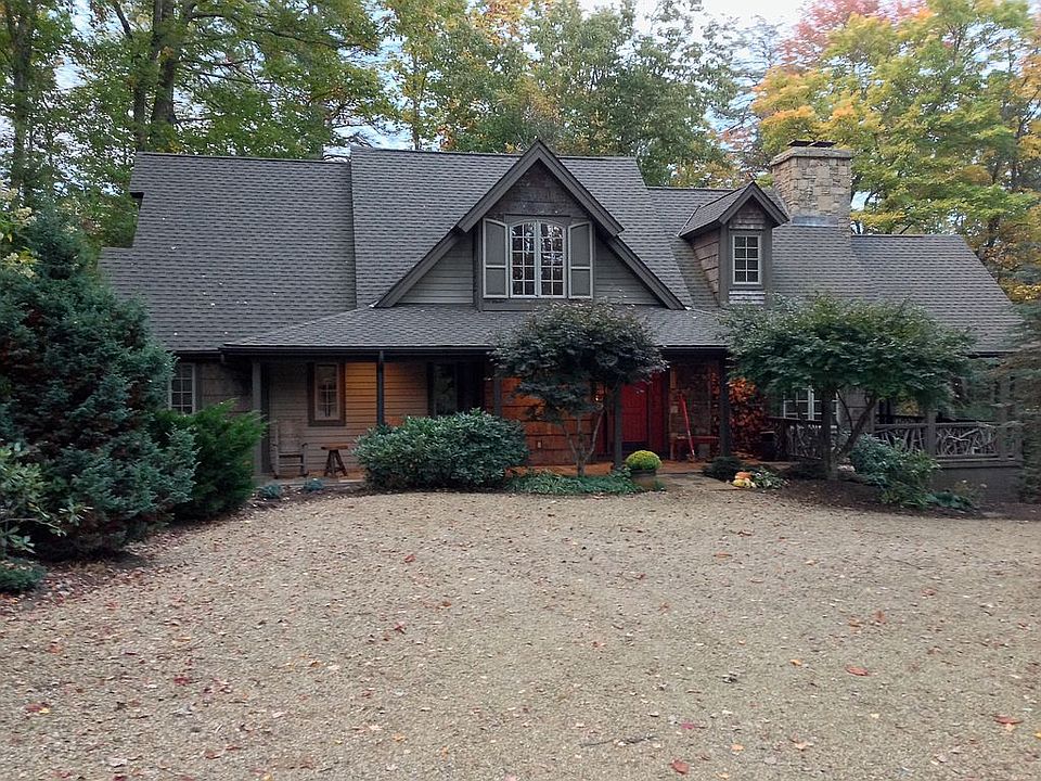 2nd image of 286 Farm Loop Rd