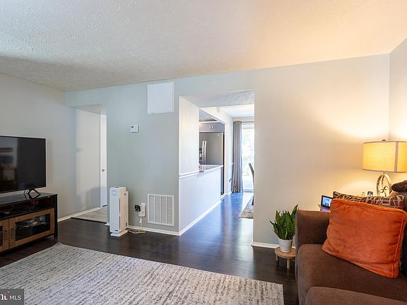 4th image of 1583 Star Pine Dr
