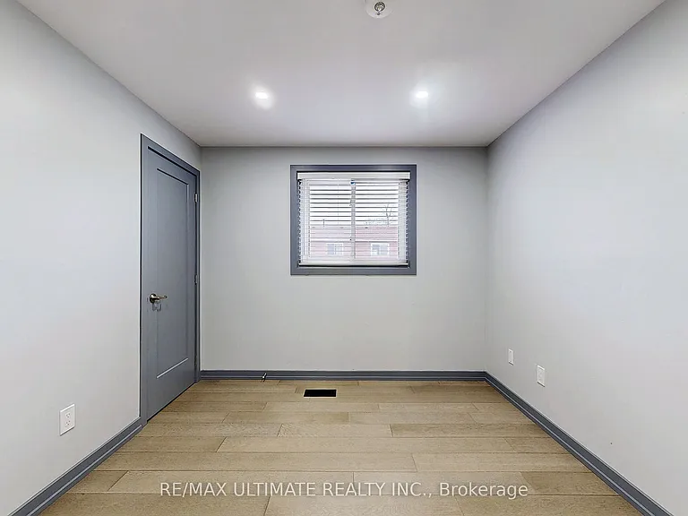 36 Jayfield Rd #UPPER — Photo 20
