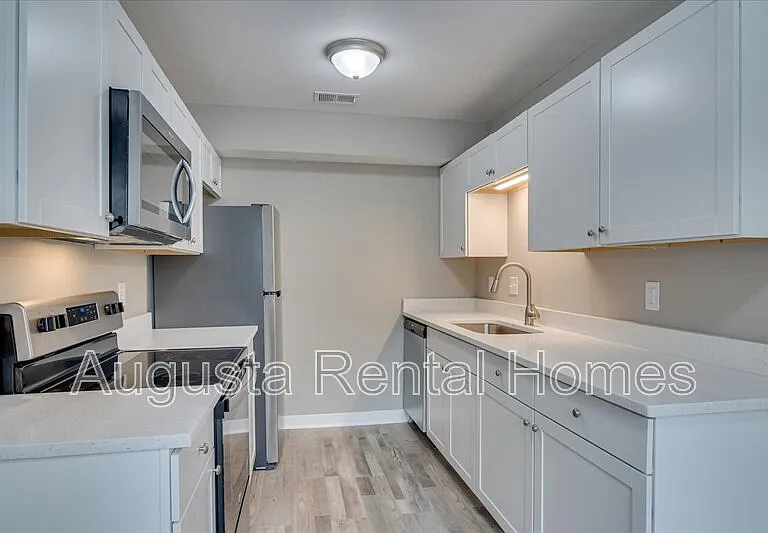 154 Conifer Dr — Photo 10
