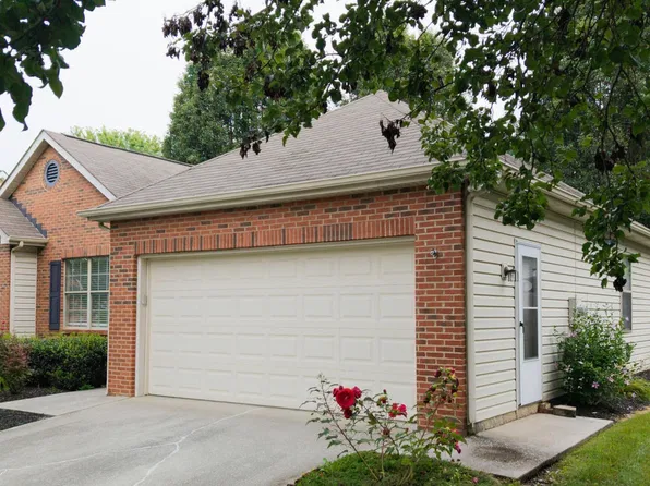 10145 Rockbrook Dr, Knoxville, TN 37931